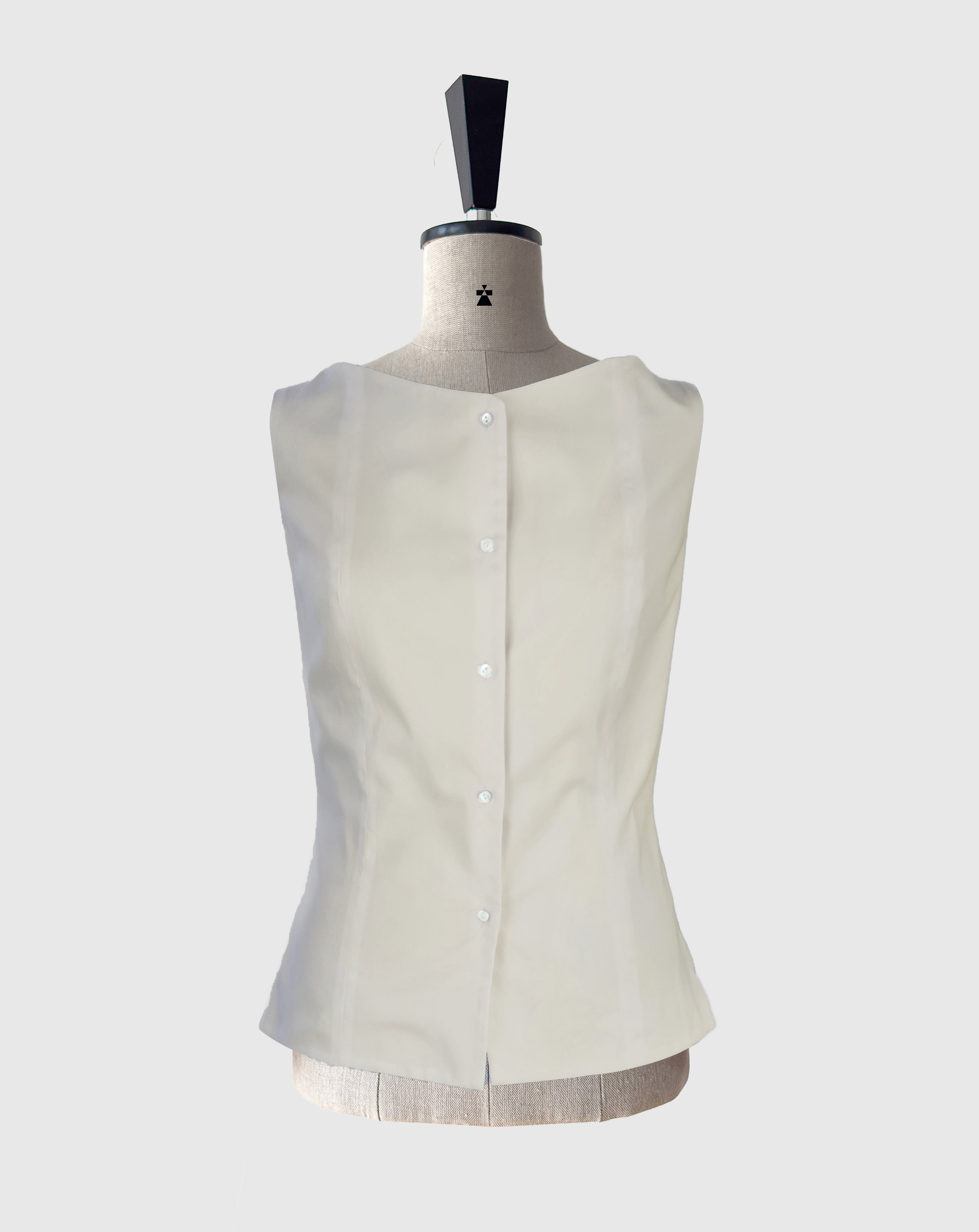 Taliowany top koszulowy „Beige Form”- 100% włoska bawełna