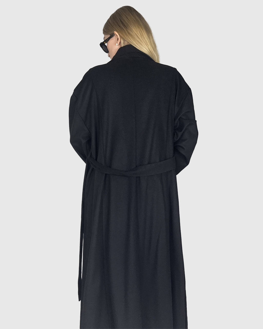 Płaszcz "Black Crow" - włoska wełna "baby wool"