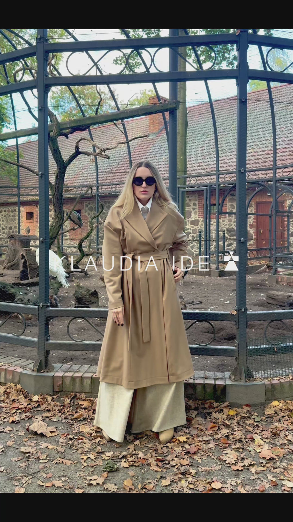Płaszcz "Beige bloom" – 100% włoski kaszmir